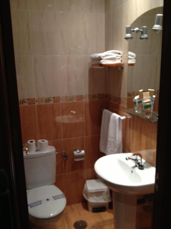 Hostal Palacios Toledo Phòng bức ảnh